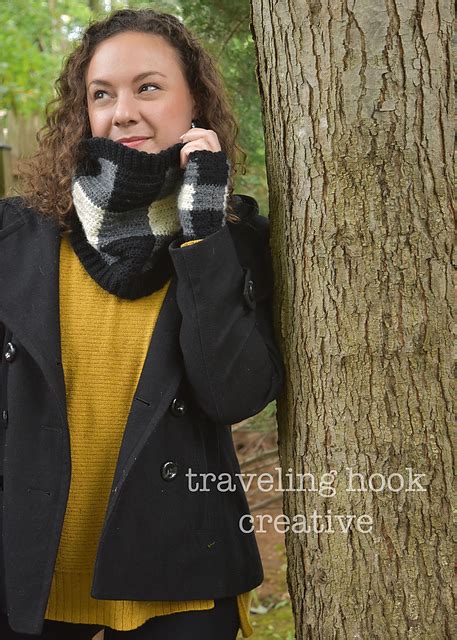 Ravelry Mod Buffalo Plaid Cowl Pattern By Nicolle Bernard