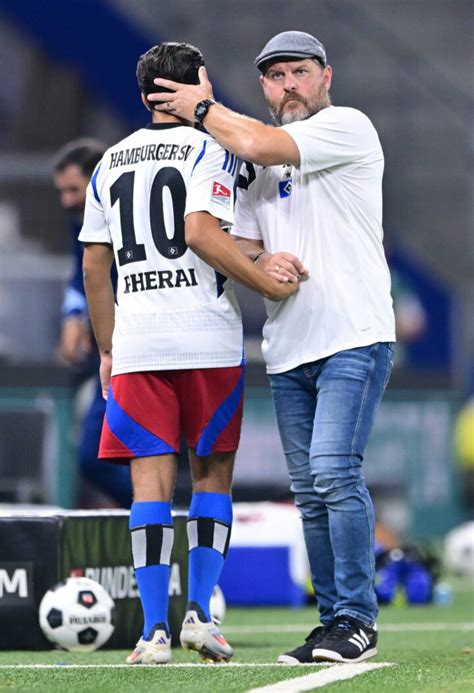 Jetzt im Liveticker So läuft es für den HSV gegen Paderborn