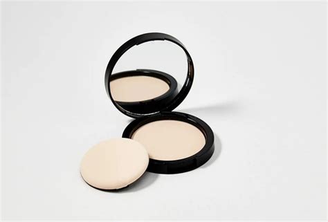 ELIAN RUSSIA Матирующая пудра SILK OBSESSION MATTIFYING POWDER тон 20 ...