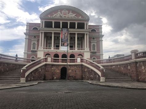 Manaus: Old City Guided Tour Plus Amazon River Boat Tour