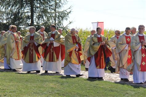 Koronacja Obrazu Matki Bo Ej P Lkowskiej Radiomaryja Pl