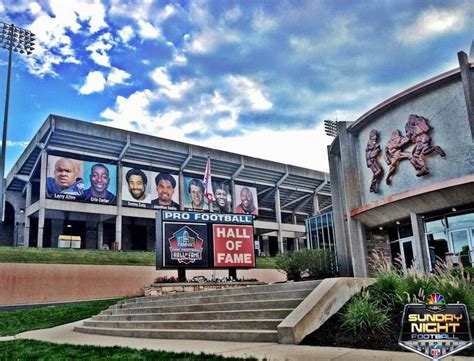 Professional Football Hall of Fame, Canton Ohio | Football hall of fame ...