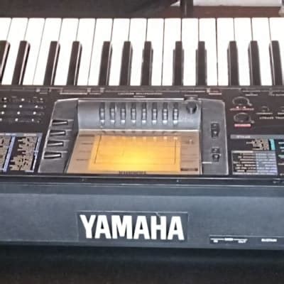 Yamaha PSR 330 Workstation Keyboard Synth MIDI With Cartridge Reverb