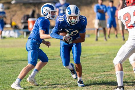 Strong Start For Cate Jv Football Cate School