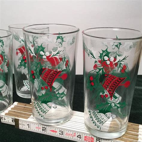 Set Of 5 Vintage Christmas Drinking Glasses Decorated With Bells And Holly 10 Ounce Holiday