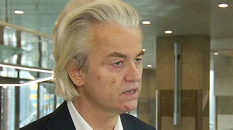 Geert Wilders : Man Schiet Op Foto Geert Wilders Pvv Leider Wil ...