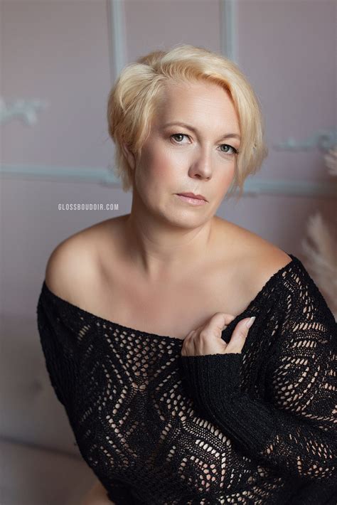 Gloss Babe C Honour Myself Gloss Boudoir Studio