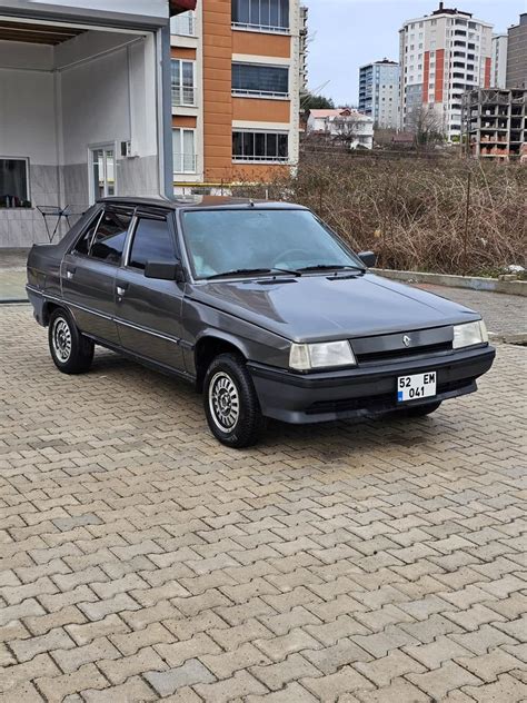 1994 Model Orta Kasa Broadway Araba 1676338065