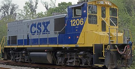 A Old Csx Emd Mp15t Switcher Locomotive Jacob Flickr