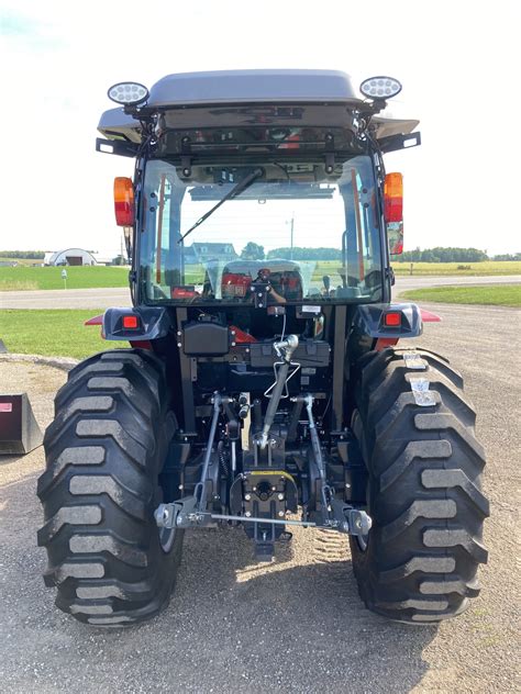 Massey Ferguson 2800M Series - Shantz Farm Equipment