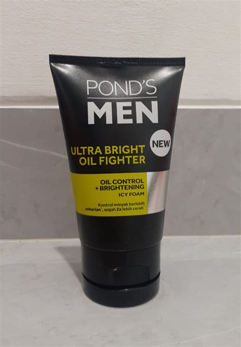 Ponds Men Ultra Bright Oil Fighter Facial Foam 100 Gr Kesehatan