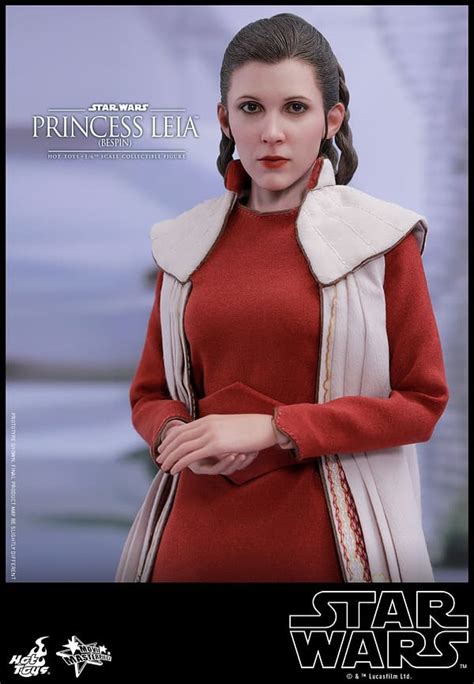 Bespin Gown Princess Leia From Hot Toys Figure Coming In