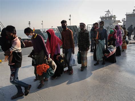 Rohingya Refugees From Crowded Camps To Isolated Island Gallery News Al Jazeera