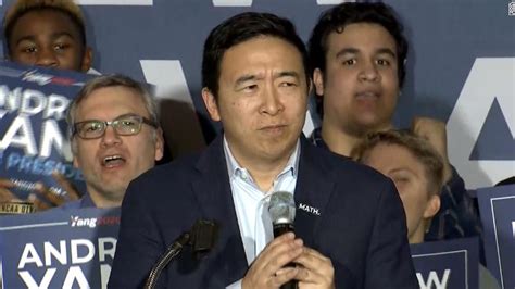 ¿quién Es Andrew Yang Y Por Qué Impacta Tanto El Fin De Su Campaña Por La Candidatura