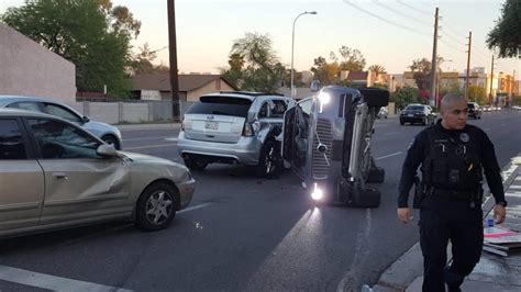 Ubers Self Driving Car Meets An Accident In Arizona And Fli