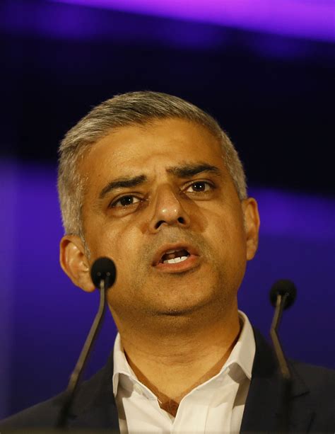 London Elects First Muslim Mayor After Racially Charged Campaign