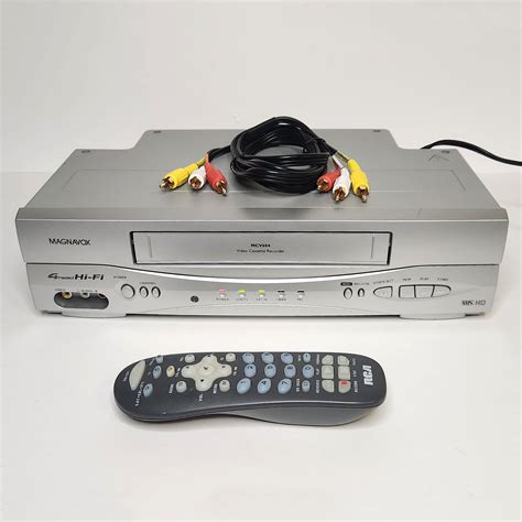 Magnavox MCV604 VCR, 4-Head Hi-Fi Stereo VHS Player Recorder – VCR-DVD.com