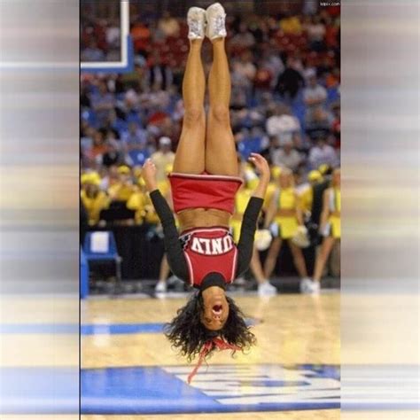 Cheerleader Photos Captured At Exactly The Right Moment Visualchase In 2022 Cheerleading