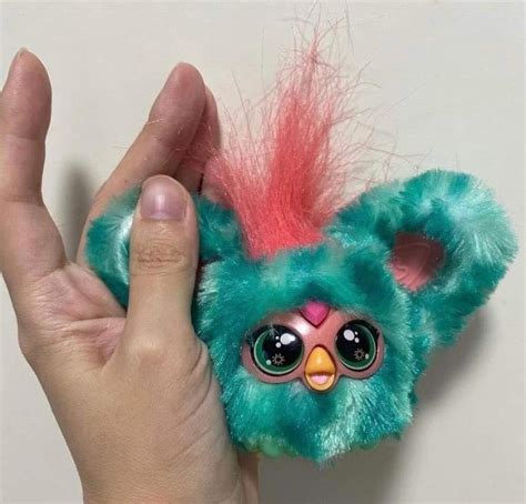 STOP THE PROTOTYPE 2023 BABY IS SO CUTE ☹️ : r/furby