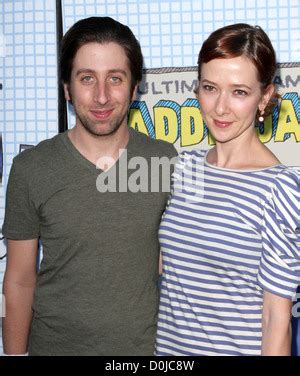 Simon Helberg (R) and wife, Jocelyn Towne attend ÒThe Big Bang TheoryÓ Finale Party held at The ...