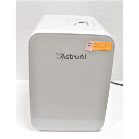 AI ASTRO WHITE PORTABLE MINI FRIDGE