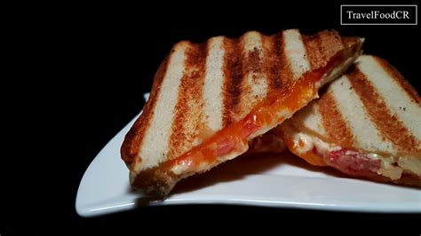 Sandwich De Tomate Con Tres Quesos Travelfoodcr