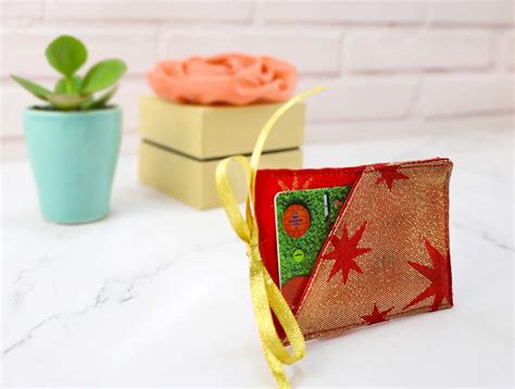 Easy Christmas Gift Card Holder Free Sewing Pattern Sewing