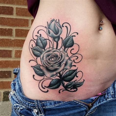 35 Seductive Hip Tattoo Designs For Girls Heat The Floor