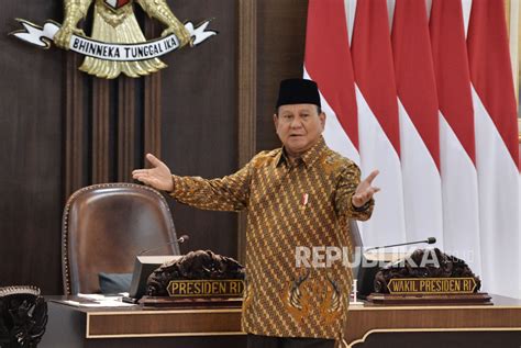 Prabowo Pimpin Rapat Paripurna Perdana Kabinet Merah Putih Republika