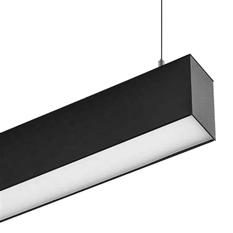 Luminaria Lineal LED 36W Negro Luz Cálida 120cm Serlux