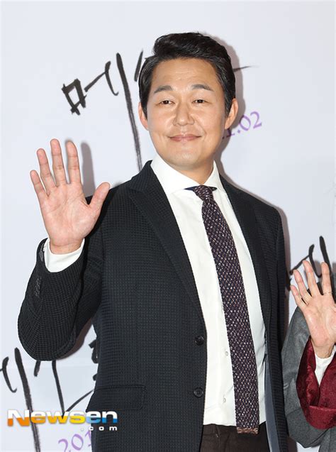 박성웅 측 “‘라이프온마스 주인공 긍정 검토 중”공식 손에 잡히는 뉴스 눈에 보이는 뉴스 뉴스엔