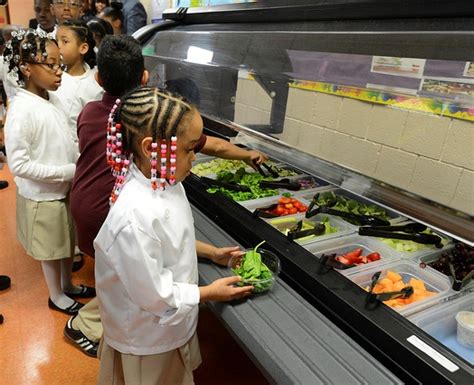 A Salad Bar For Everyone Finding Funds For A Salad Bar Healthy Food