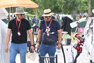 Bosque Urbano Celebra El Eclipse Solar Total