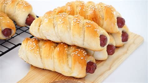 Sausage Bread Rolls Recipe Youtube