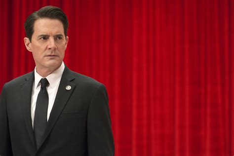 Tv Review Twin Peaks The Return On Showtime Variety