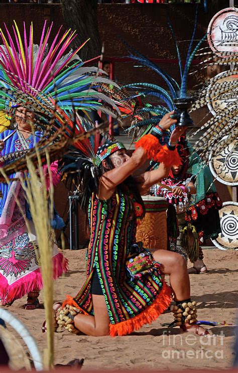 Female Traditional Aztec Clothing Ppgbbe Intranet Biologia Ufrj Br