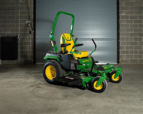 John Deere Z R With Mower Deck Martin Deerline