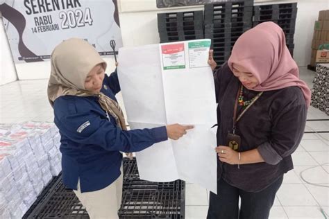 Bawaslu Blitar Temukan Sejumlah Surat Suara Rusak ANTARA News Jawa Timur