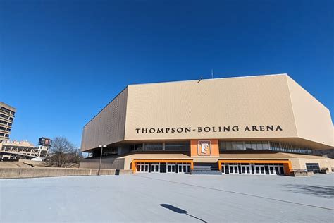 A Local's Advice About Parking For Thompson-Boling Arena