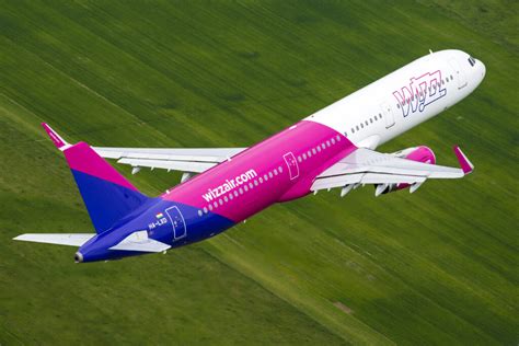 WIZZ AIR AGGIUNGE OLTRE 800 000 POSTI IN PIÙ PER DIVENTARE LA COMPAGNIA