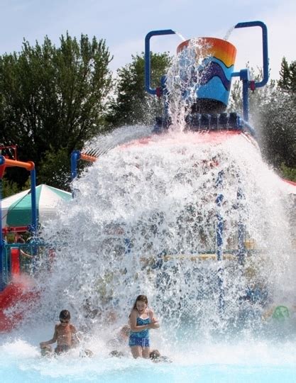 Adventure Oasis Family Water Park in Independence, Missouri - Kid ...