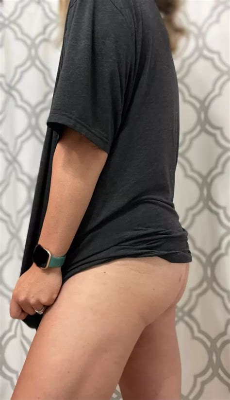 Wanna Give My Ass A Spank Nudes Momsgonemild Nude Pics Org