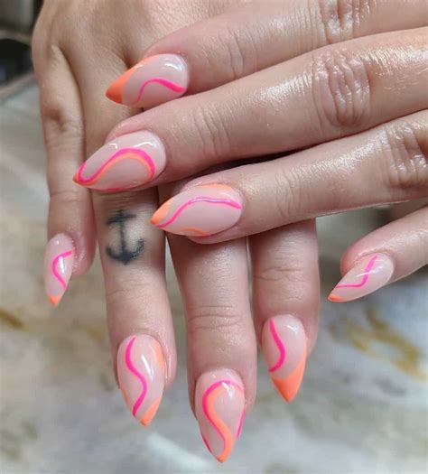 Top 30 Creative Nail Designs With Lines Short And Long Fashion