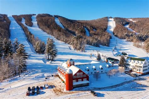 9 Best New Hampshire Ski Resorts To Visit This Winter