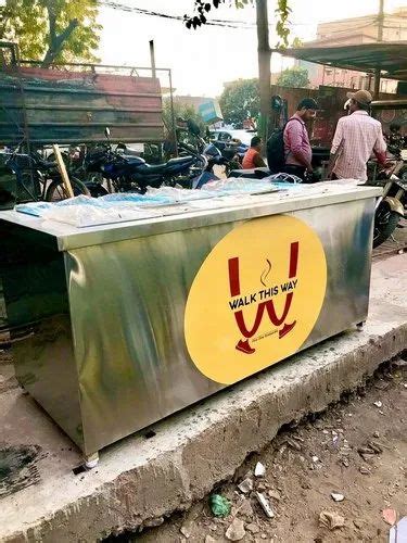 Hot Food Counter At Rs Feet Food Display Cases In Lucknow ID