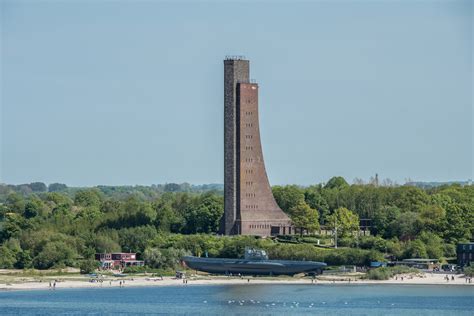 Marine Ehrenmal Laboe Feiert Sommerfest Mit Meerblick Deutscher