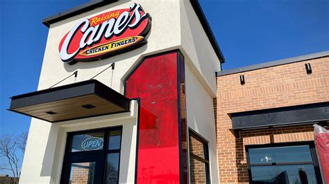 Raising Cane's Chicken Fingers restaurant proposed for Greendale