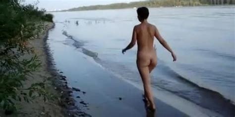 Flash Cock Head For Milf Bus Stop Tnaflix