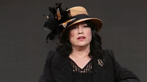 15 Amy Sherman-Palladino Quotes for Writers and Filmmakers