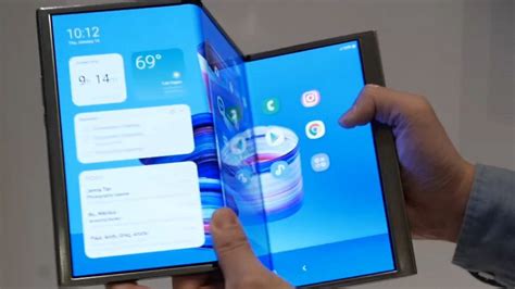 At Mwc 2023 Samsung Presented Its Latest Foldable Display Lineup